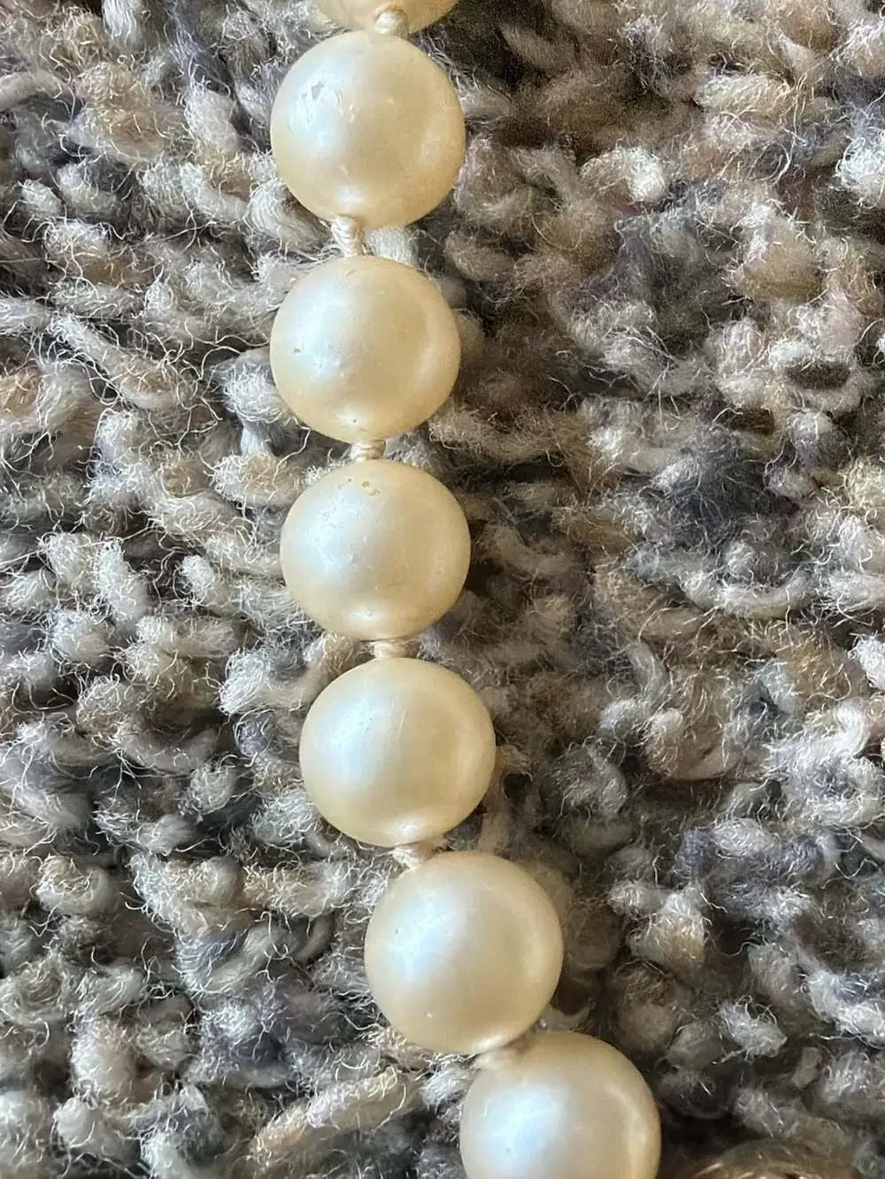 Vintage Faux Pearl Knotted Necklace with Green Cabochon Gold Tone Clasp
